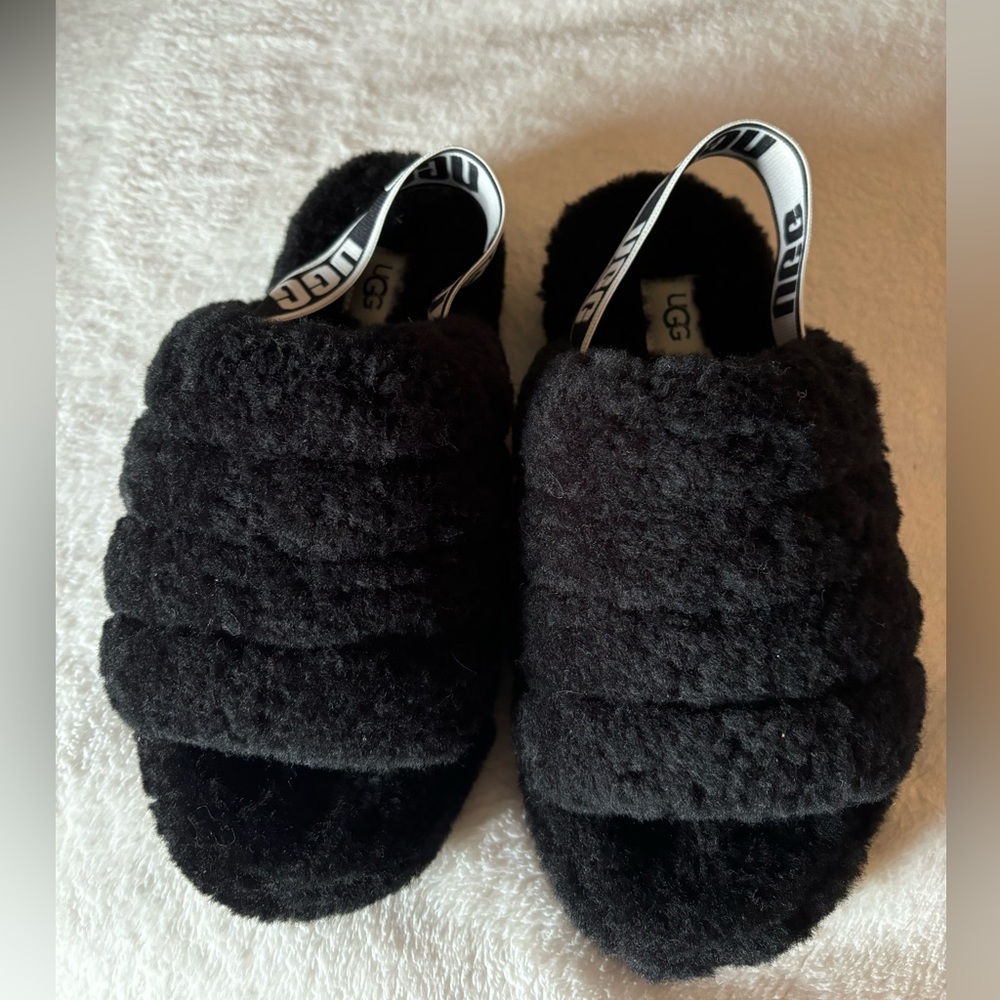 Ugg Fluff Yeah Slides